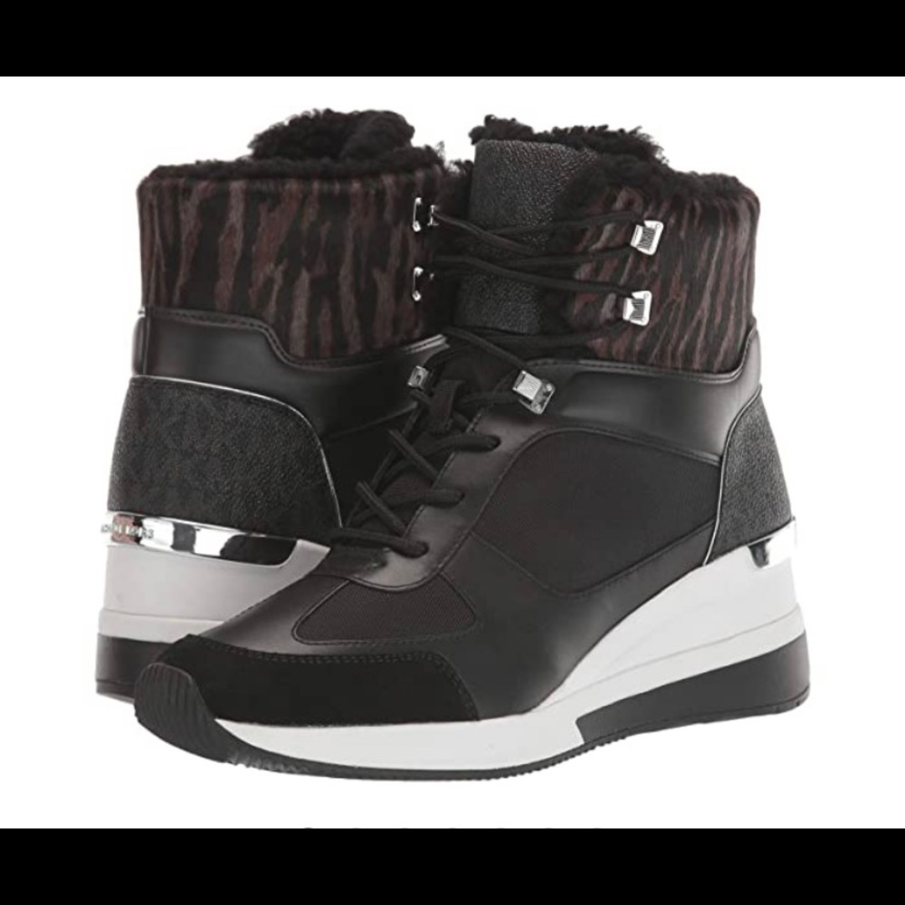 MICHAEL KORS LIV BOOTIES CANVAS